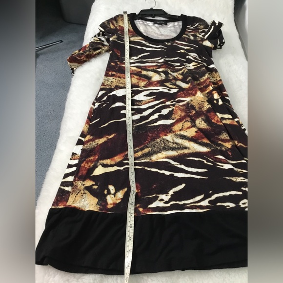 Karen Kane Women's animal print Rayon scoop Neck Long Sleeve Midi Dress size M - Picture 5 of 14